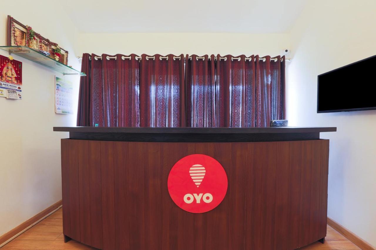Oyo 35818 Twin Falls Residency 3*