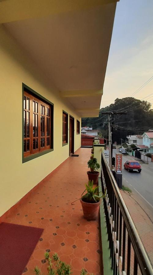 Imperial Cottage, Hill Bunk * Ooty