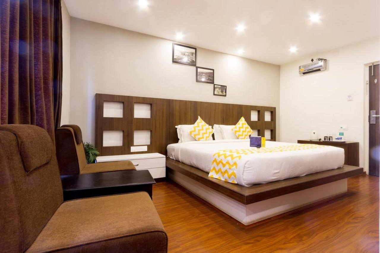 Fabhotel Sholas Residency I - Nr Rose Garden Hotel 3*