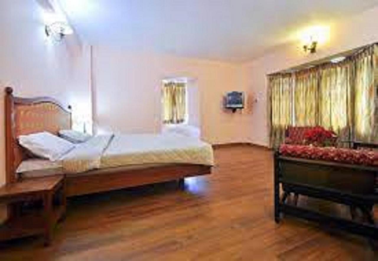 Hotel Blue Bird 3*