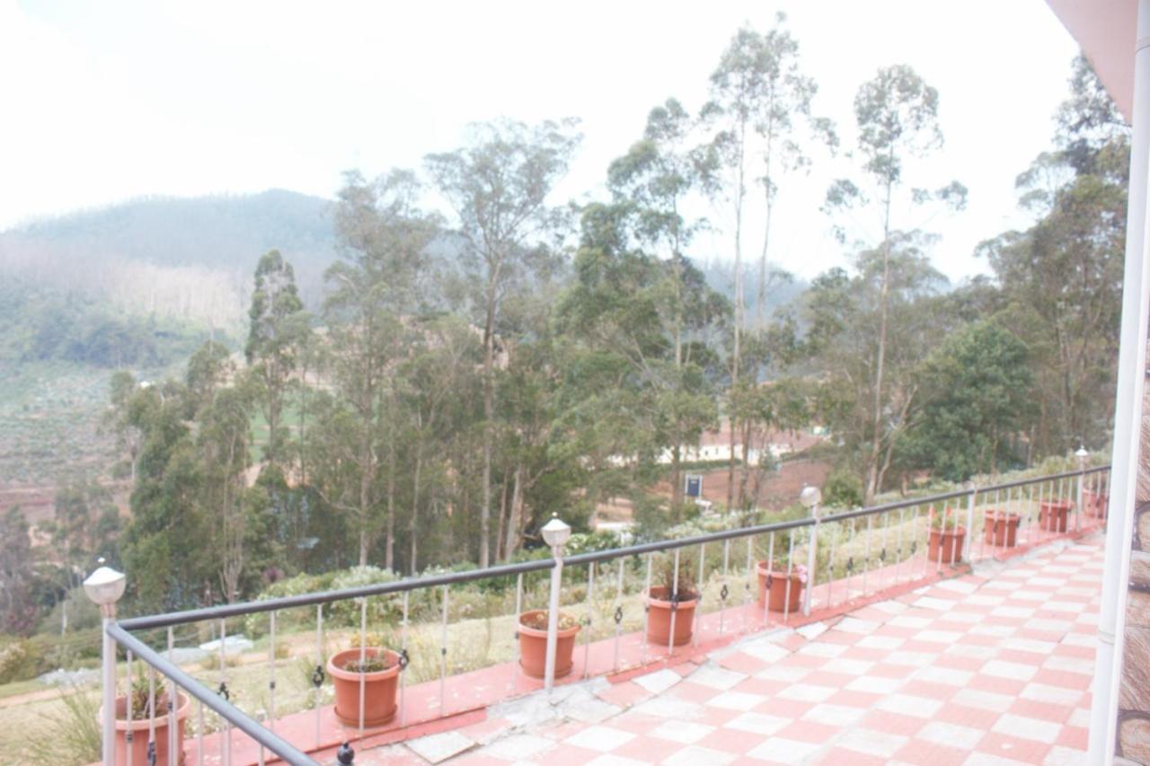 Bs Dreamz * Ooty