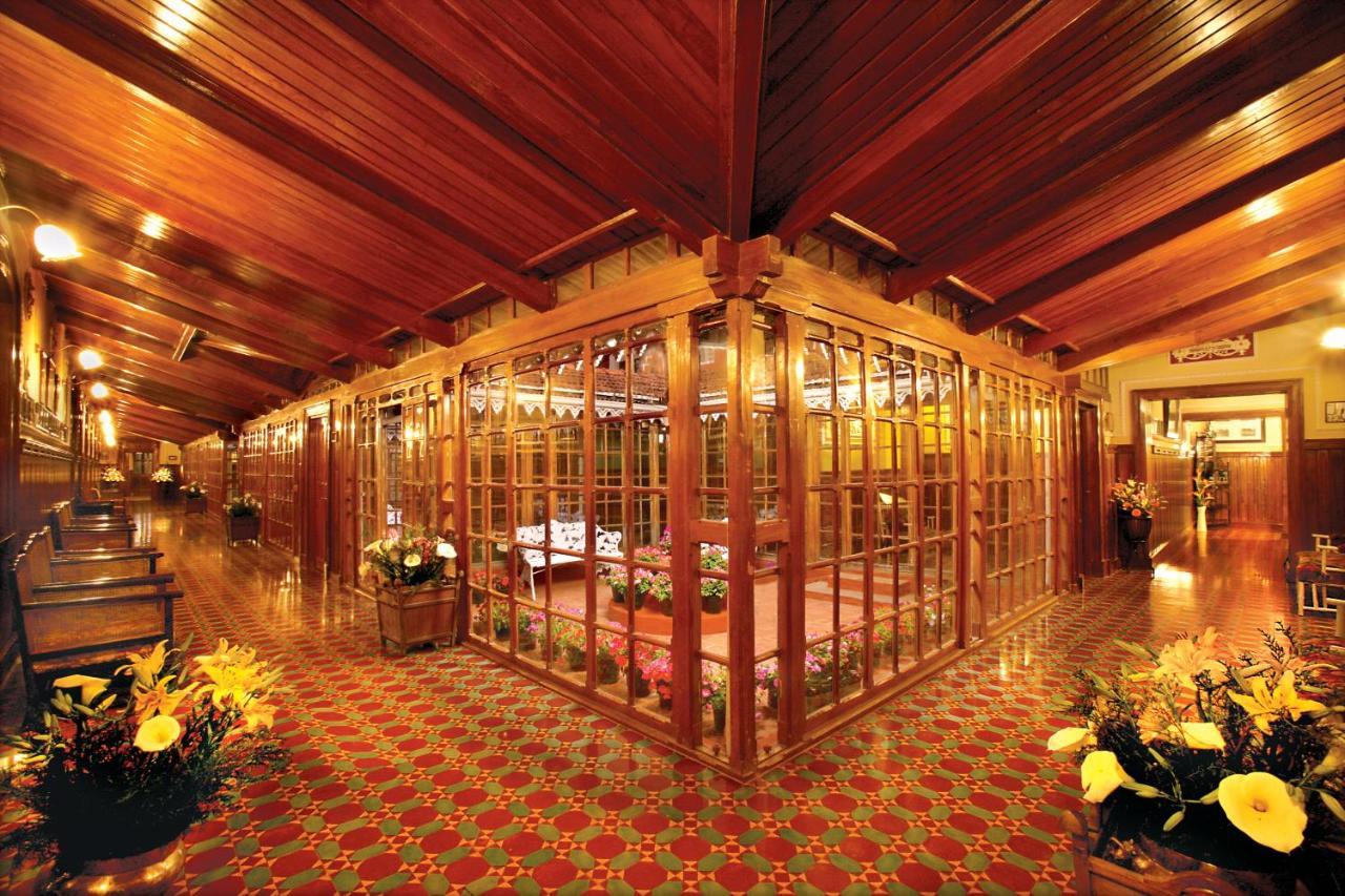 Welcomheritage Fernhills Royal Palace Hotel *
