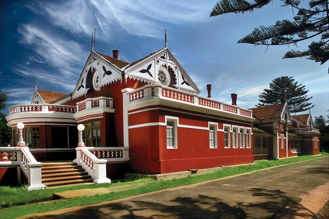 Hotel Welcomheritage Fernhills Royal Palace