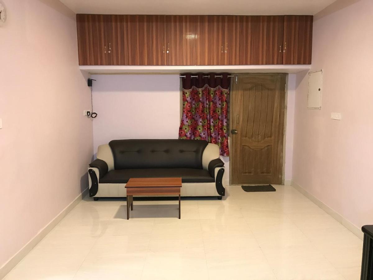 Hotel Happystay And Ooty