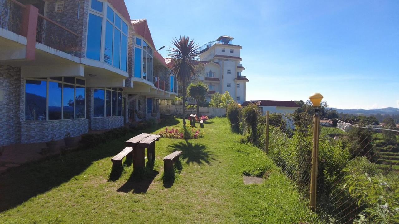 Resort Tulips Elkhill 3*