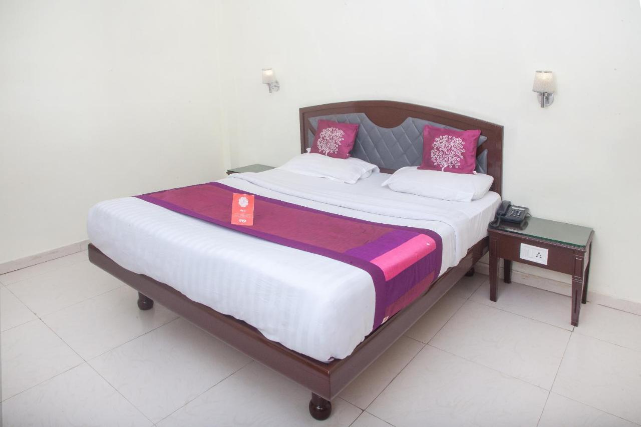 Oyo 12357 Nilgiris Hotel Ooty
