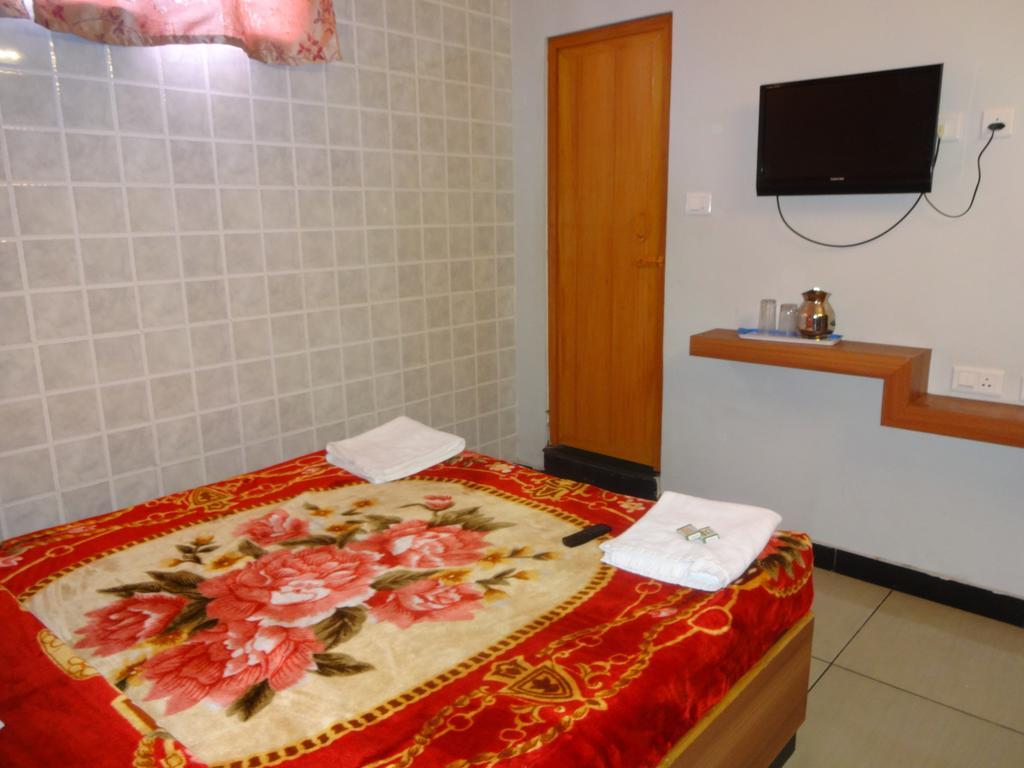 Hotel Apple Residency Ooty