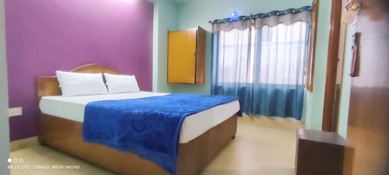 New Nakshatra Hotel Ooty