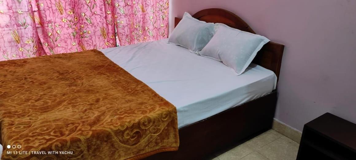 Hotel New Nakshatra *