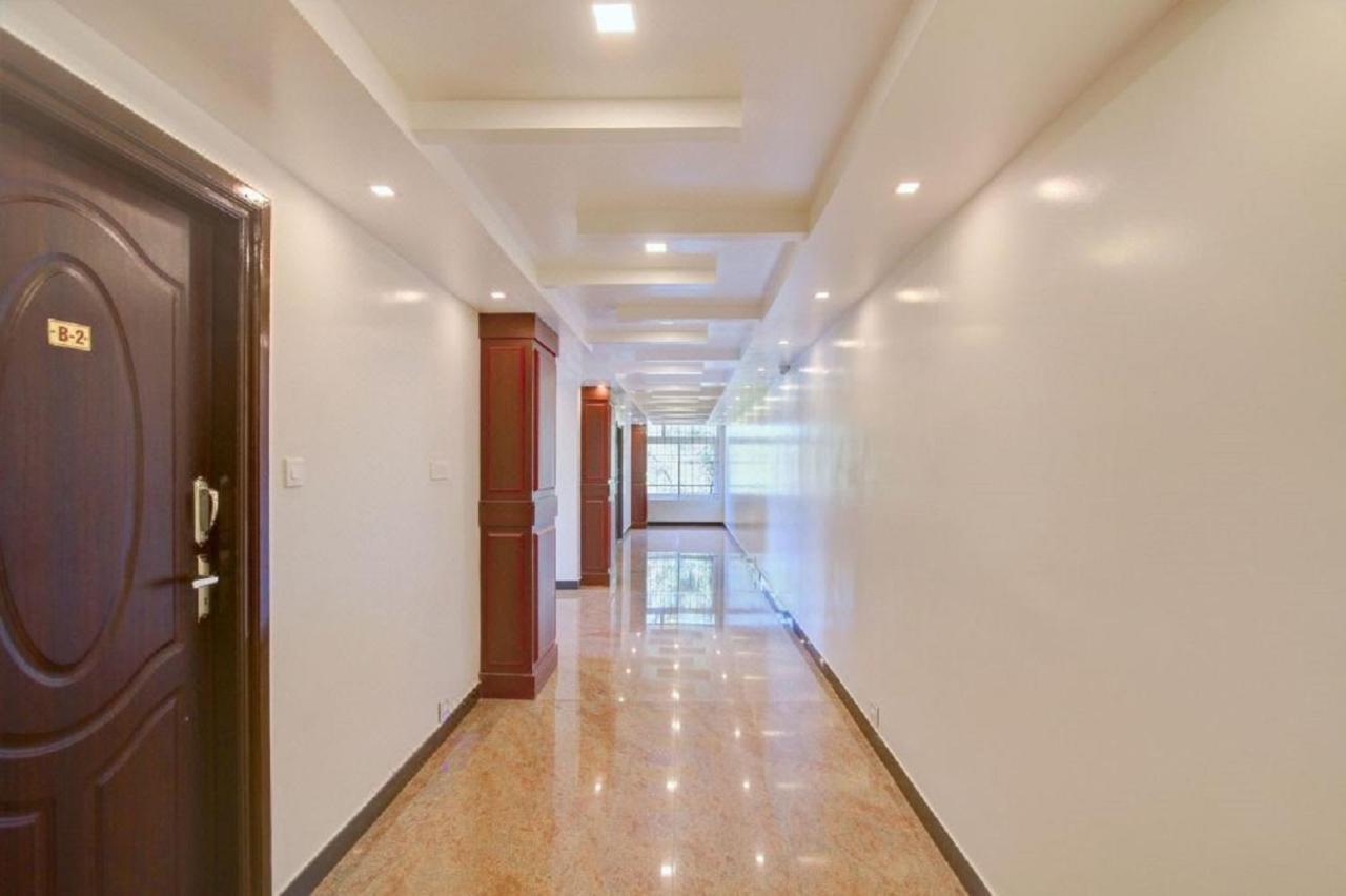 Ultimate Hotel 3*