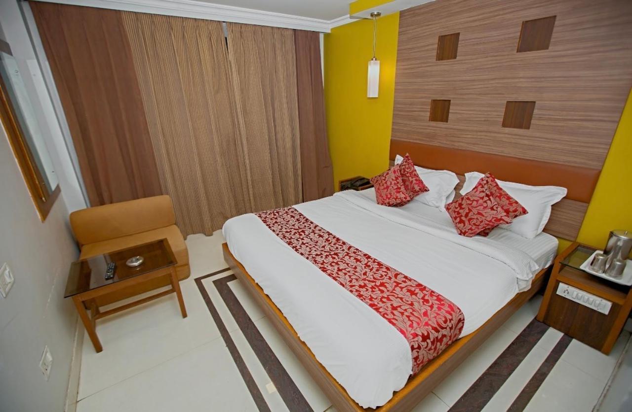 Maneck Residency Hotel Ooty