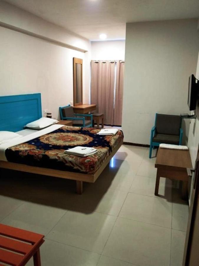 Hotel Preethi Palace