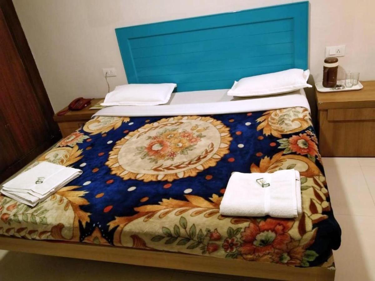 Preethi Palace Hotel