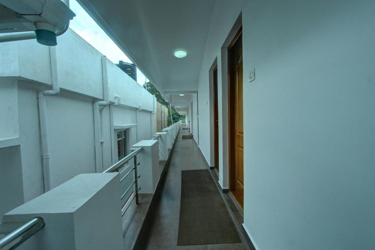 Hotel Surya Village Ooty