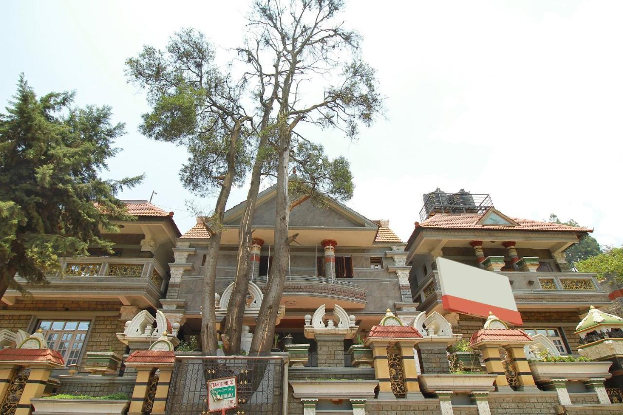 Collection O 14241 The Greenery - Hotel 3*