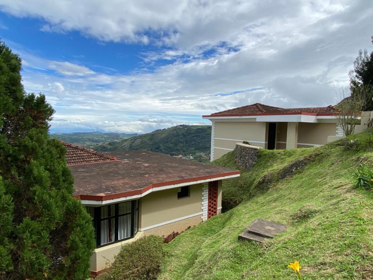 Resort Mountain Retreat - A Hill Country