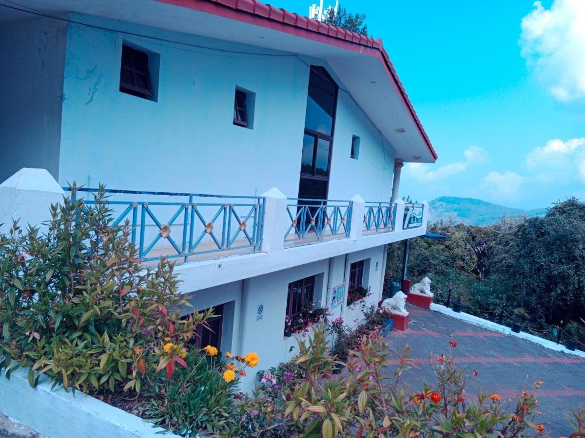 R J Hotel Ooty