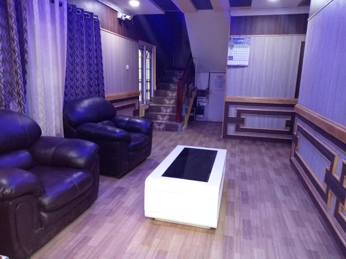 Malaiyur Residency