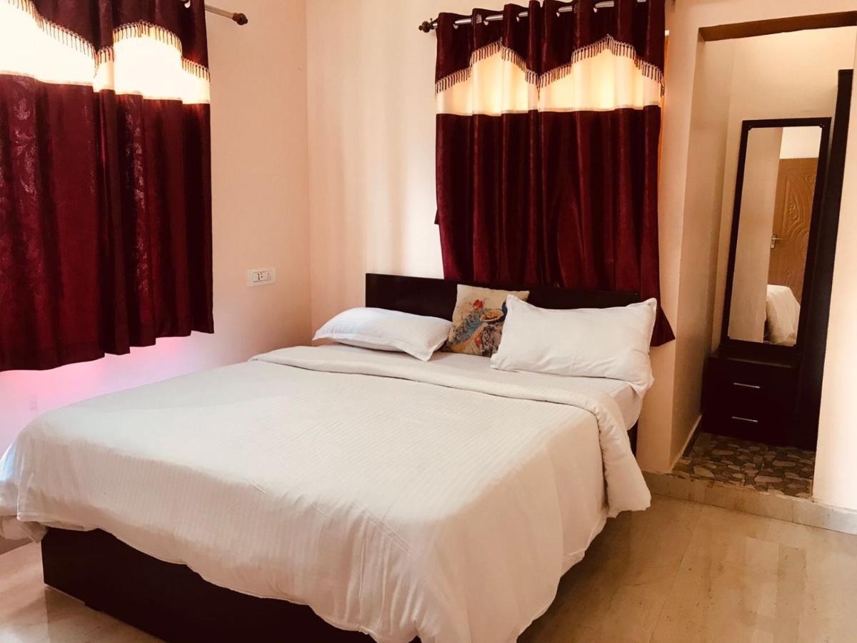 Guest house Wrong Turn Guest House *