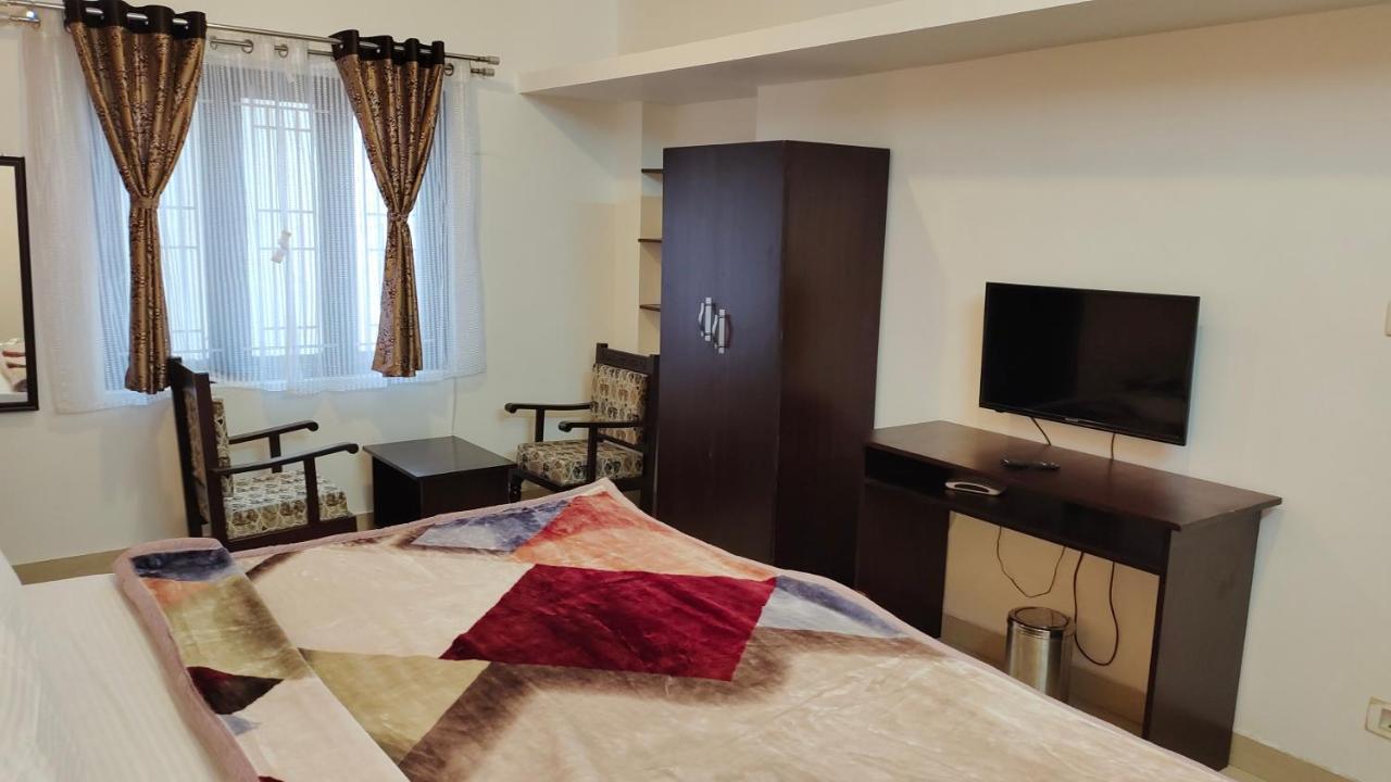 Bed & Breakfast Royal Serene *