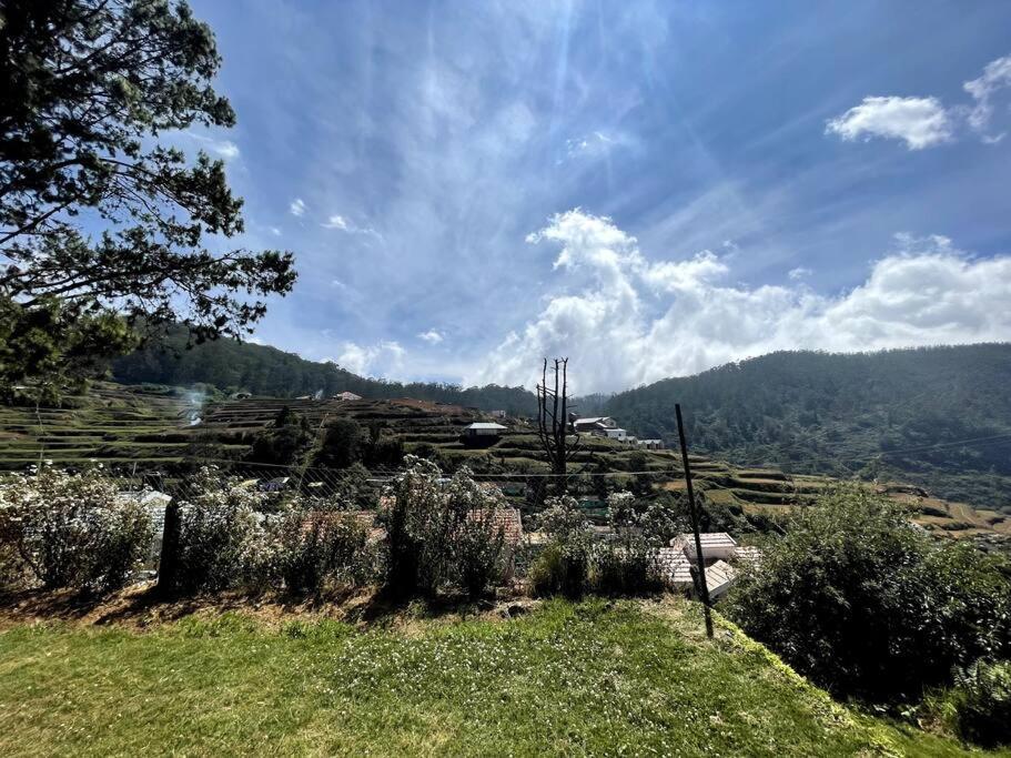 Rustic 3-br W/ Front & Back Yards In The Mountains * Ooty