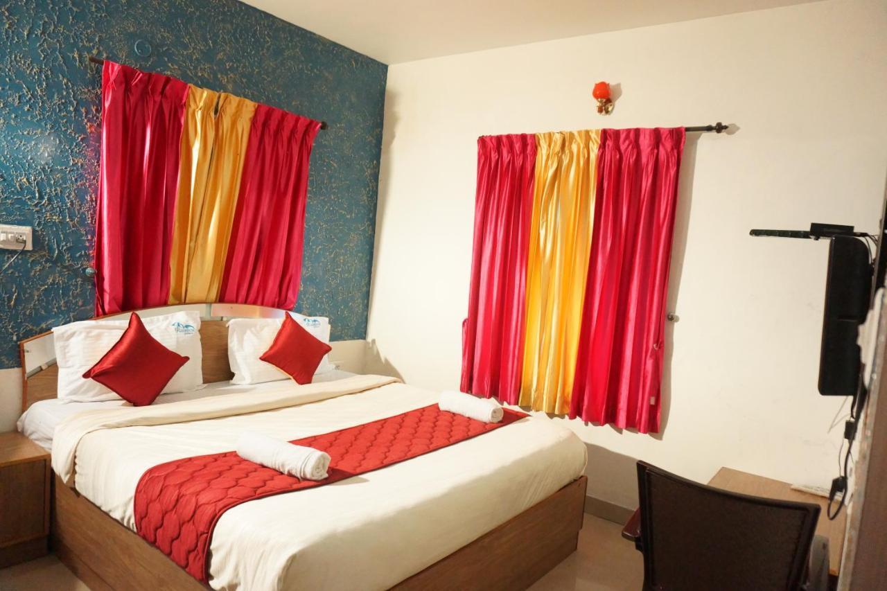 Homestay Rainbow Palace *