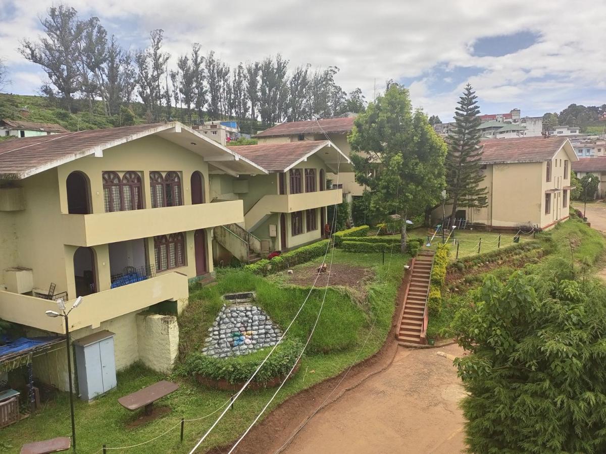 Mango Hill Hotel