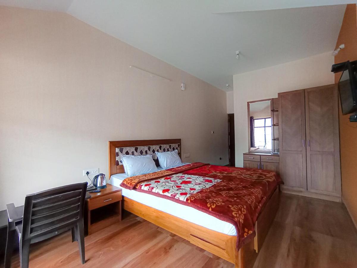 Karpagam Residency Homestay *