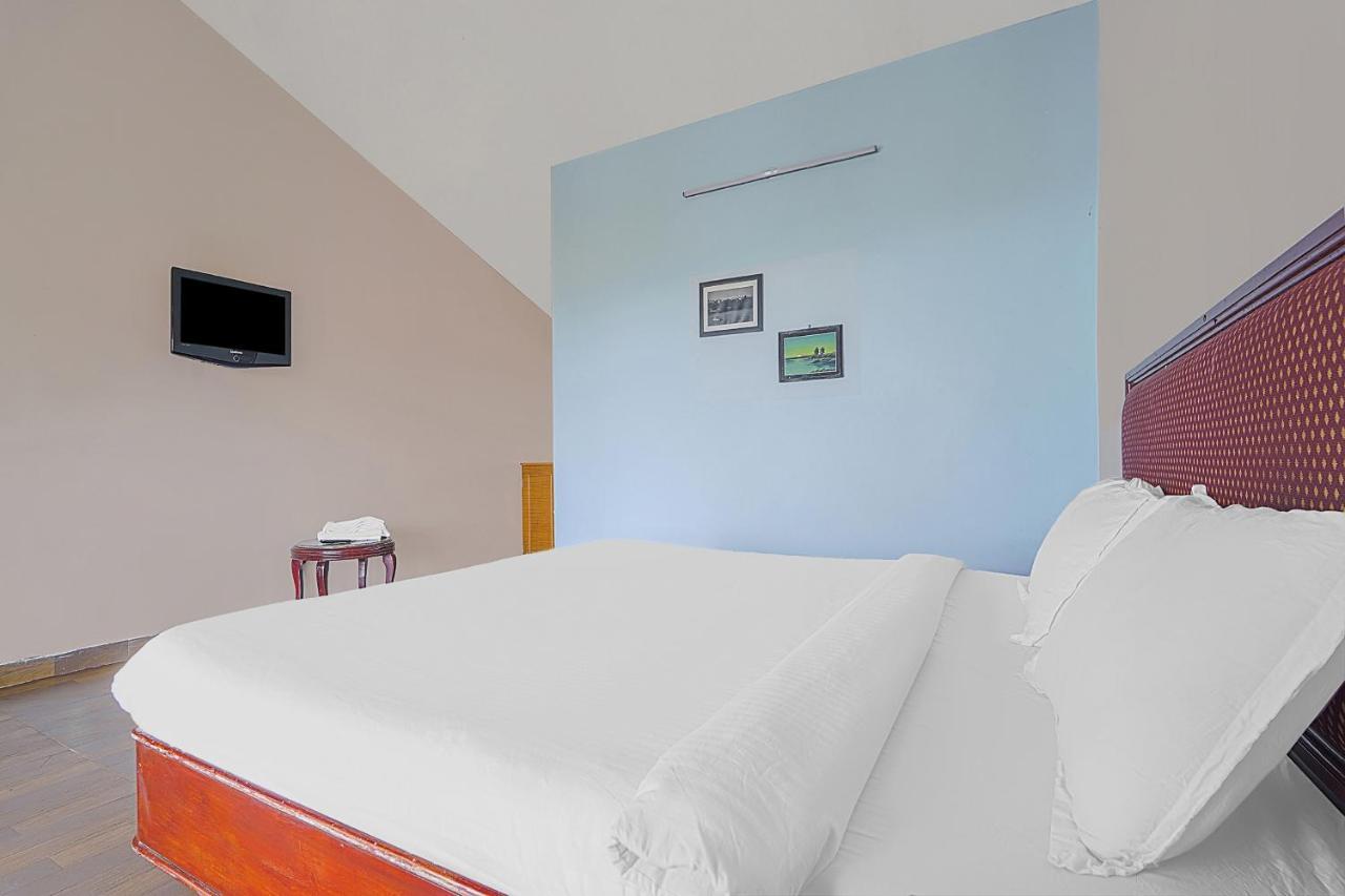 Collection O 83248 Silent Valley Hotel 3*