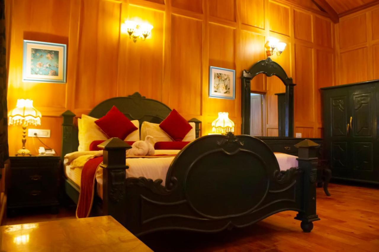 West Downs - The Heritage Resort 4*