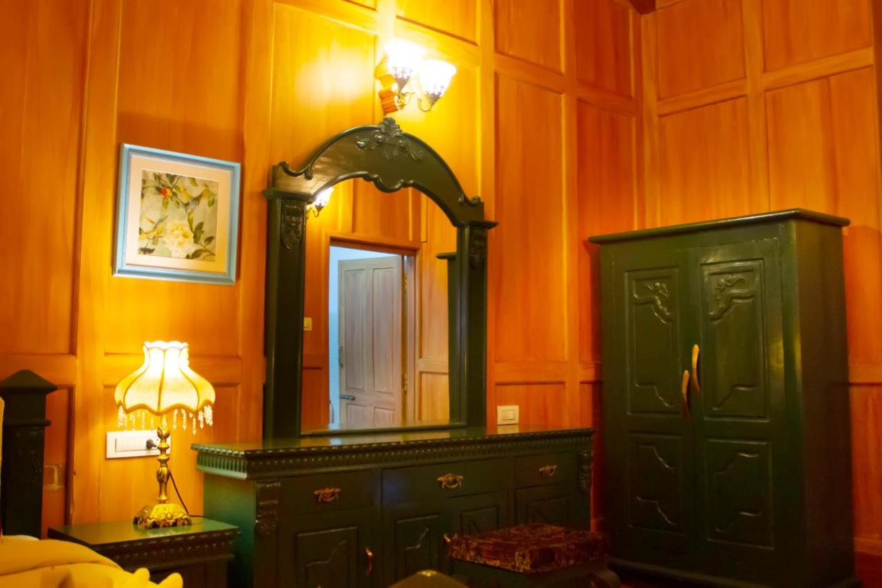 West Downs - The Heritage 4*