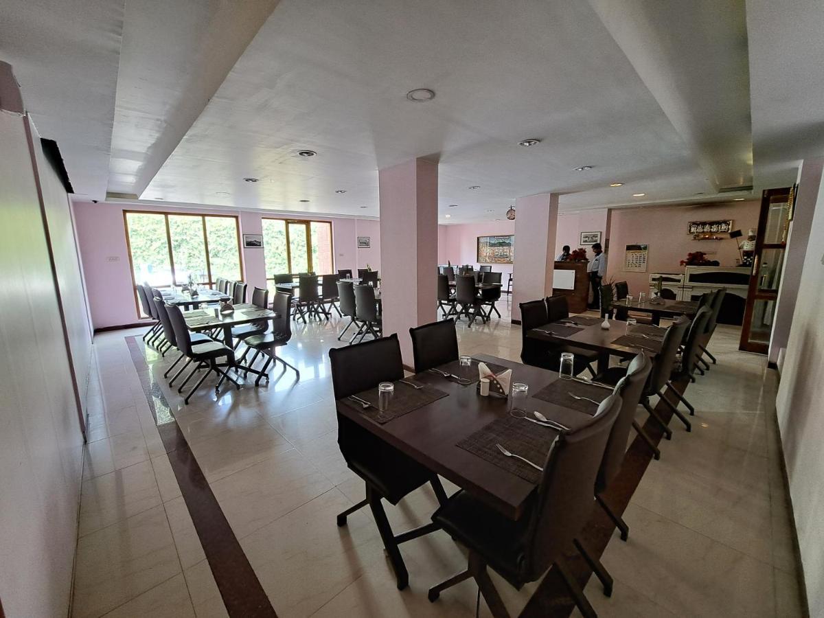 Hotel Preethi Classic Towers *