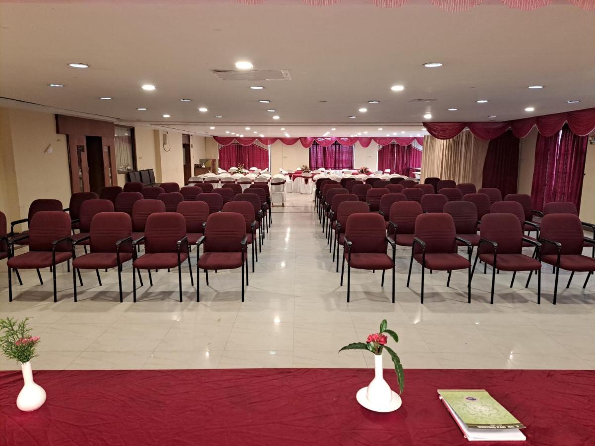 Hotel Preethi Classic Towers Ooty