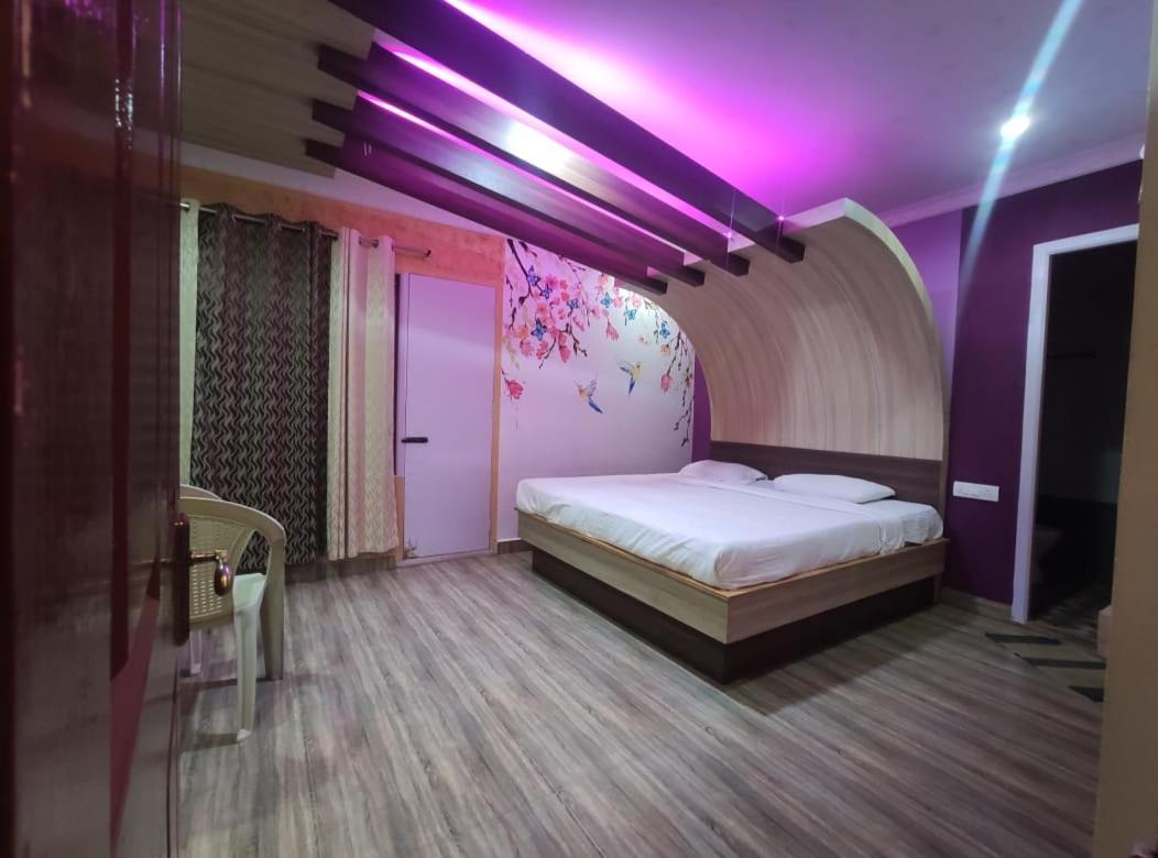 Malaiyur Residency Guest house