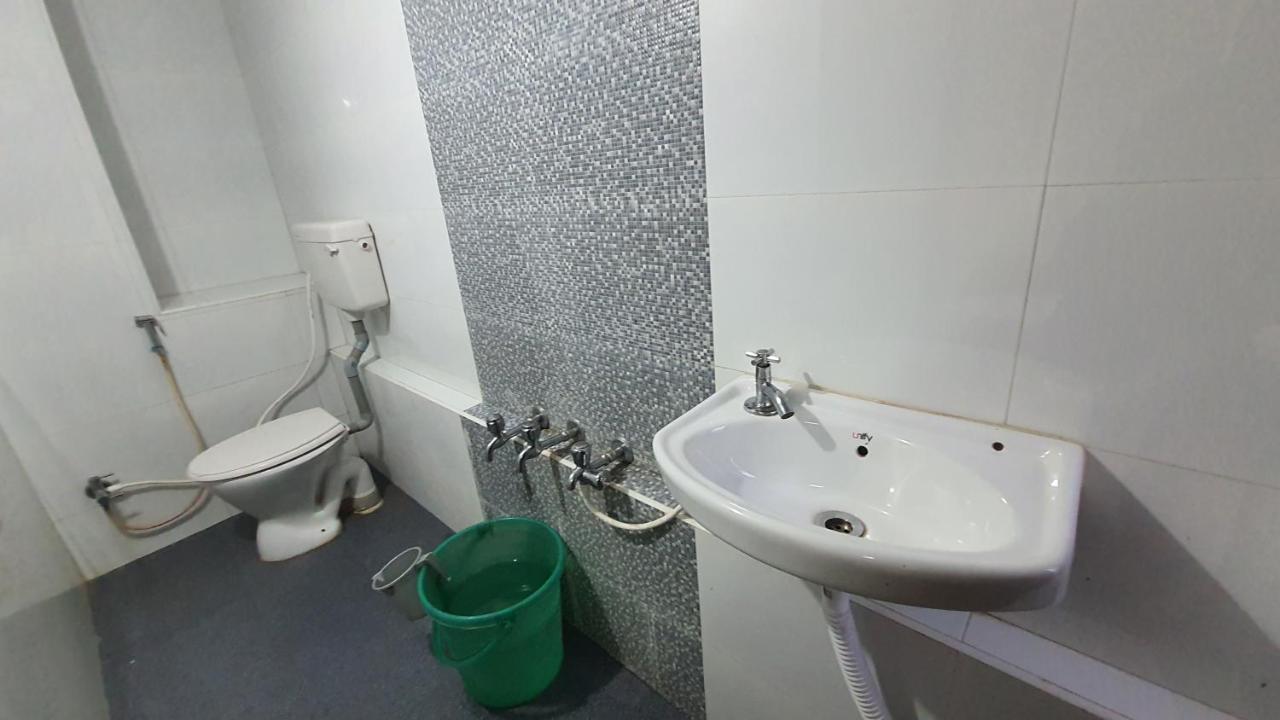 Hotel Prakash Residency *
