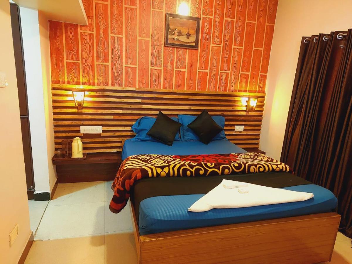 Imperial Cottage, Hill Bunk * Ooty