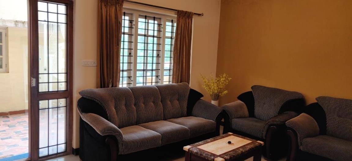 Spring Valley Homestay *