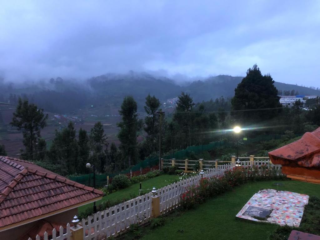 Homestay Spring Valley *
