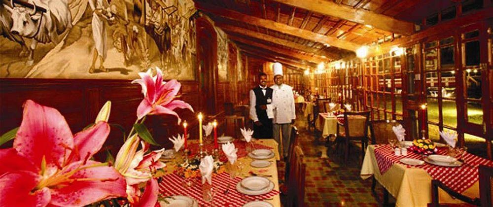Welcomheritage Fernhills Royal Palace Hotel 3*