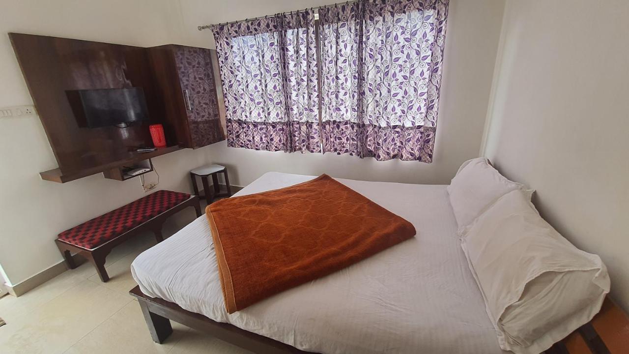 Prakash Residency Hotel Ooty