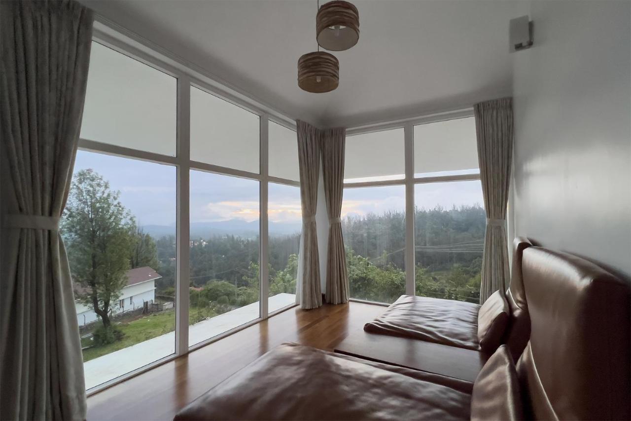 Stayvista At The Lilly With Breakfast Villa *