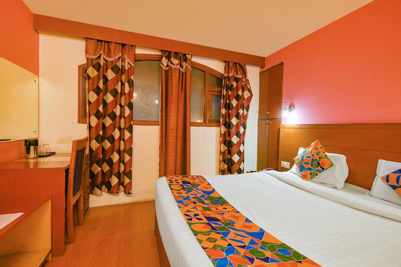 Fabhotel Khems Shoram Palace Road