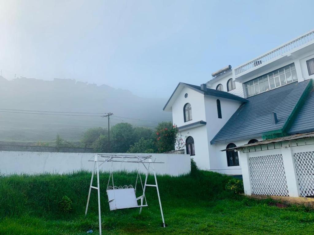 Bob's White House *