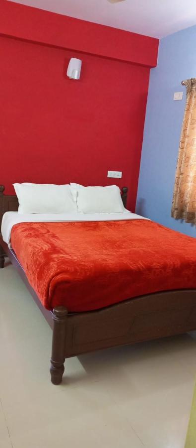 Saibala Resldency - Near Boat House Homestay *