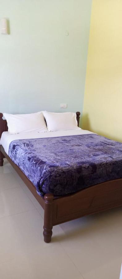 Saibala Resldency - Near Boat House