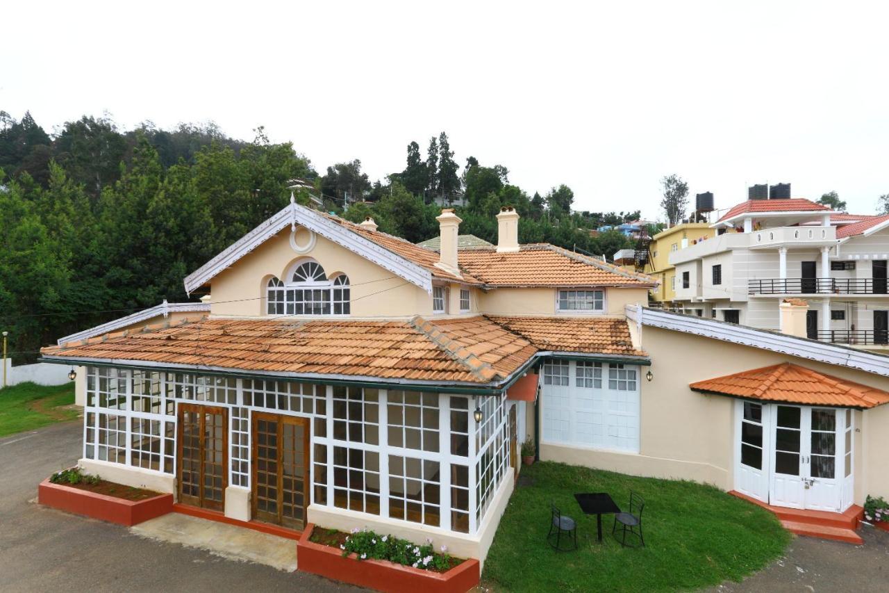 Hotel Oyo 9080 Hillwood Ooty