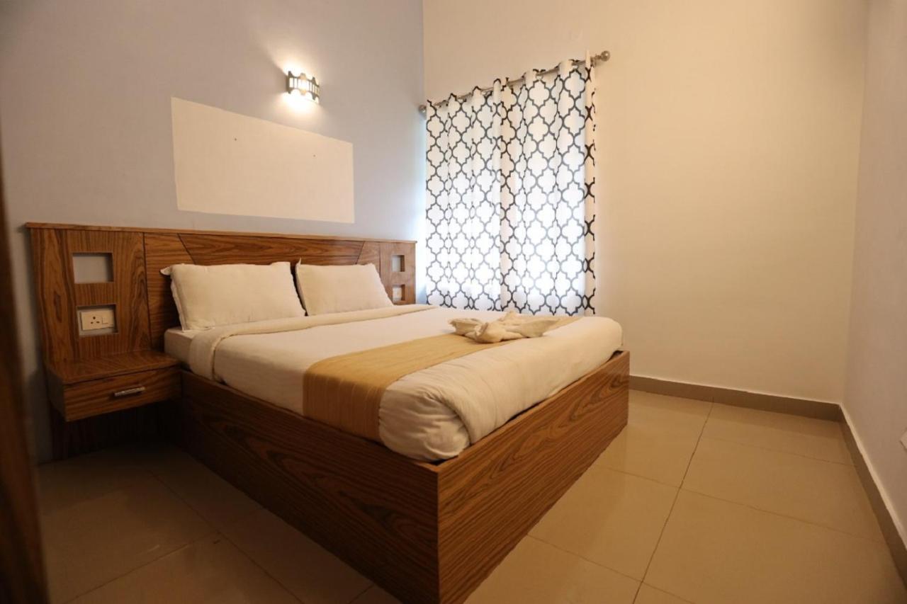Resort Coastal Grand -