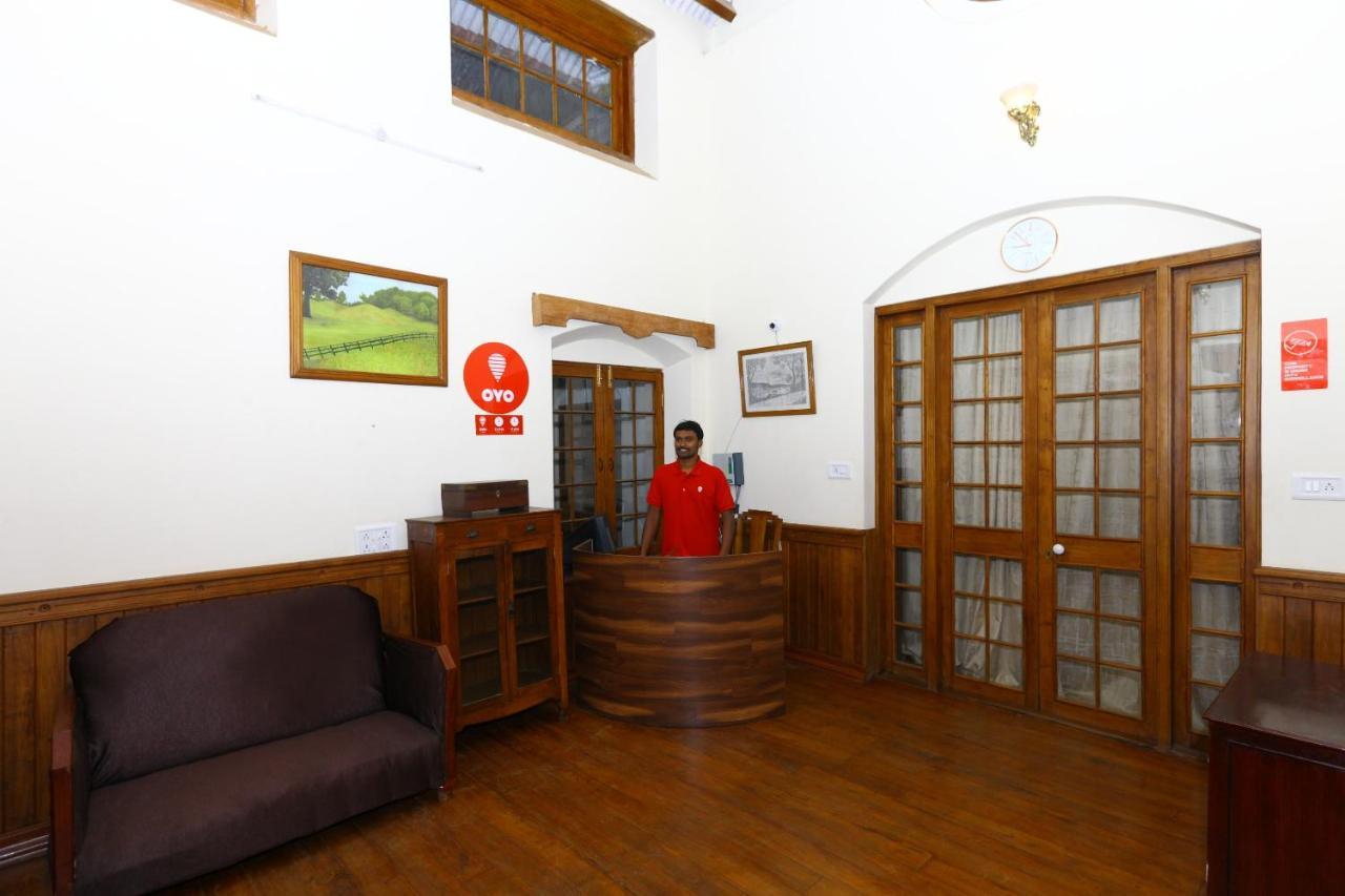 Oyo 9080 Hillwood Hotel