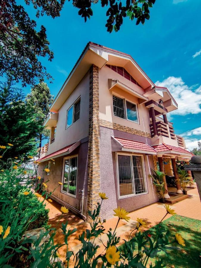Hillcrest Ketti Apartment *