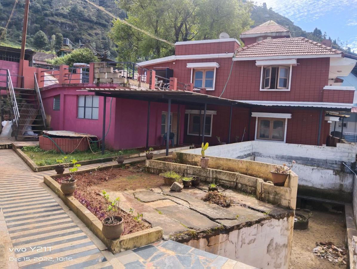 Guest house Red Rock *